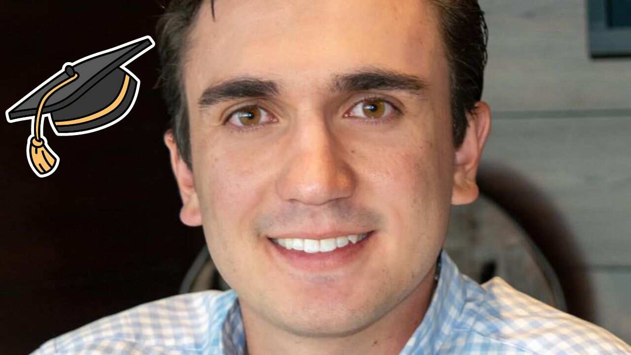 José Miguel Pérez tiene 1 licenciatura y 2 maestrías