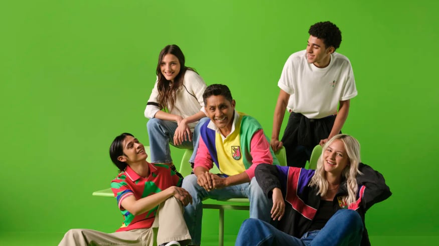 American Eagle x Jorge Campos:
Jerseys, playeras y accesorios llenos de color dan vida a una propuesta que fusiona el espíritu del fútbol con un estilo urbano, auténtico y sin etiquetas.