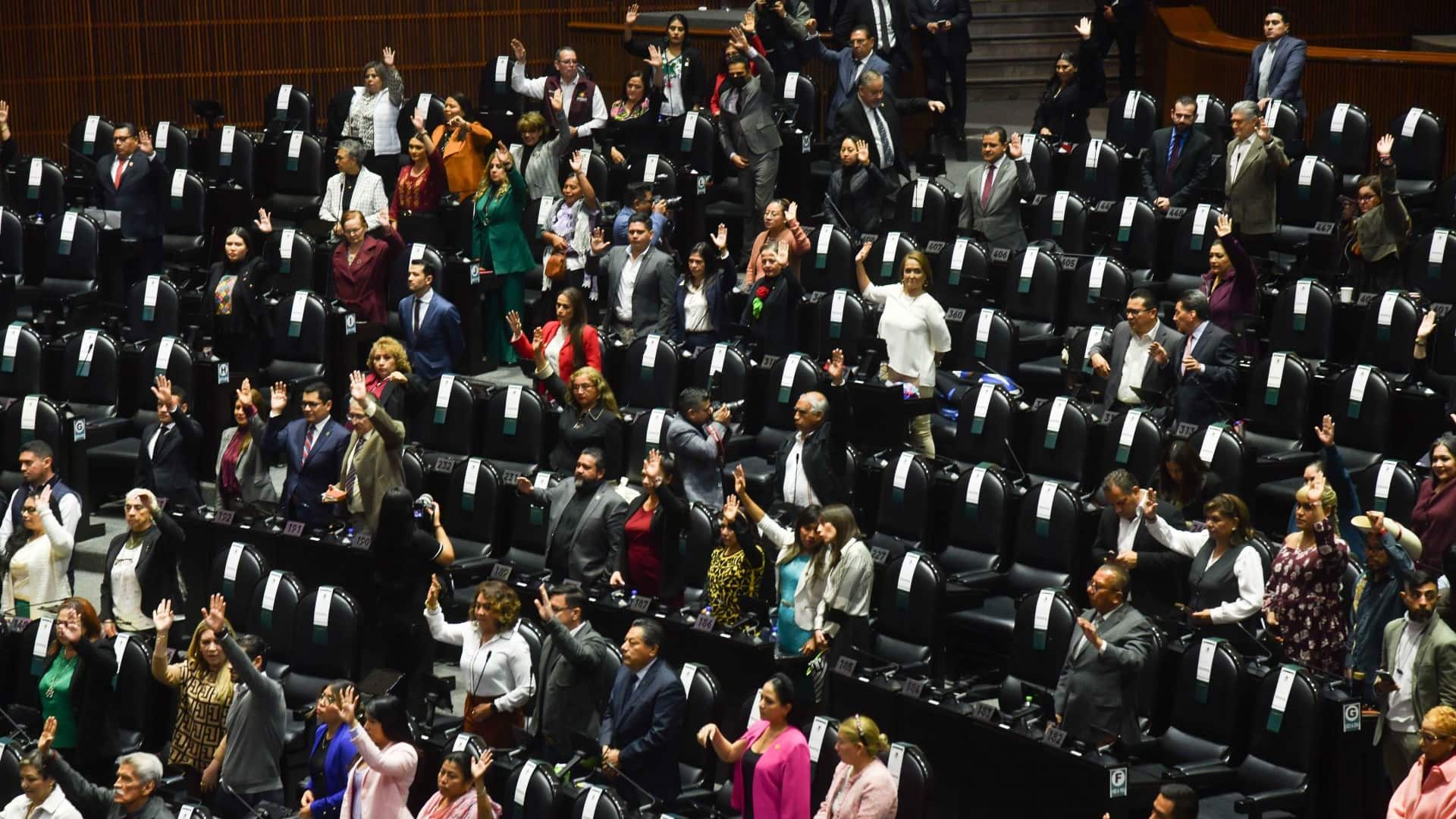 Corresponde a dos terceras partes del Congreso.