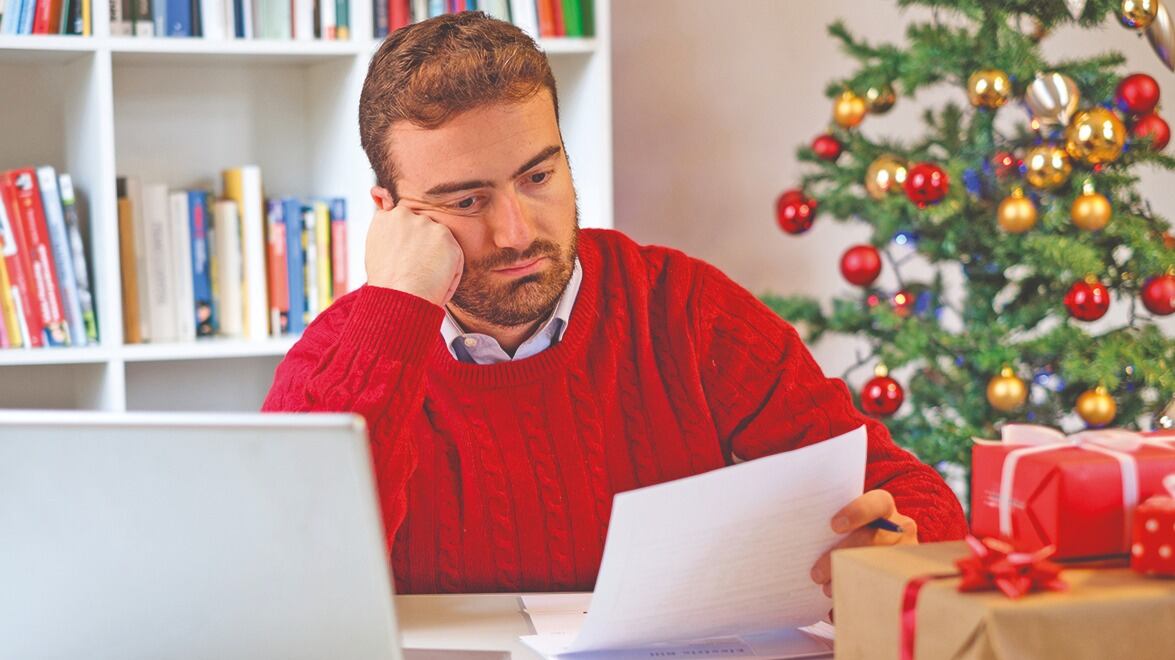 Casi 50% de los empleados presenta tensión emocional y 37% sufre afectaciones del sueño; de acuerdo con el IMSS hay tristeza, ansiedad, baja energía y aumento de peso.