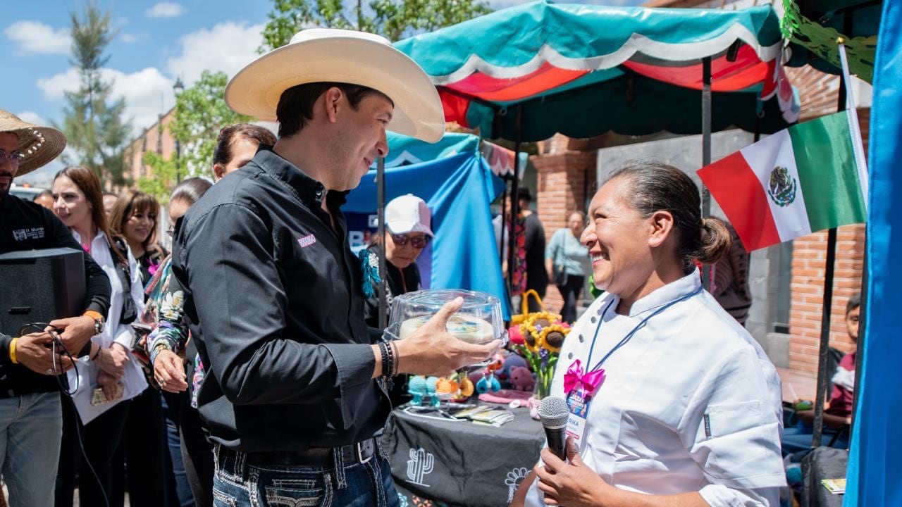 “Bazar Turístico” en El Marqués