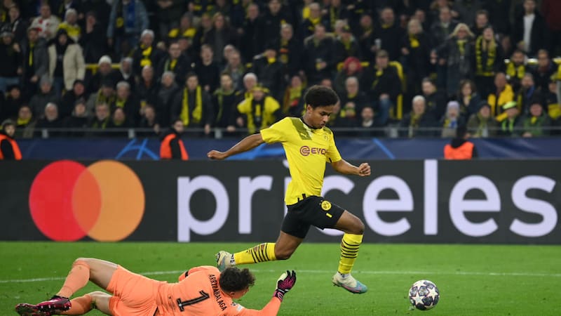 Borussia Dortmund v Chelsea