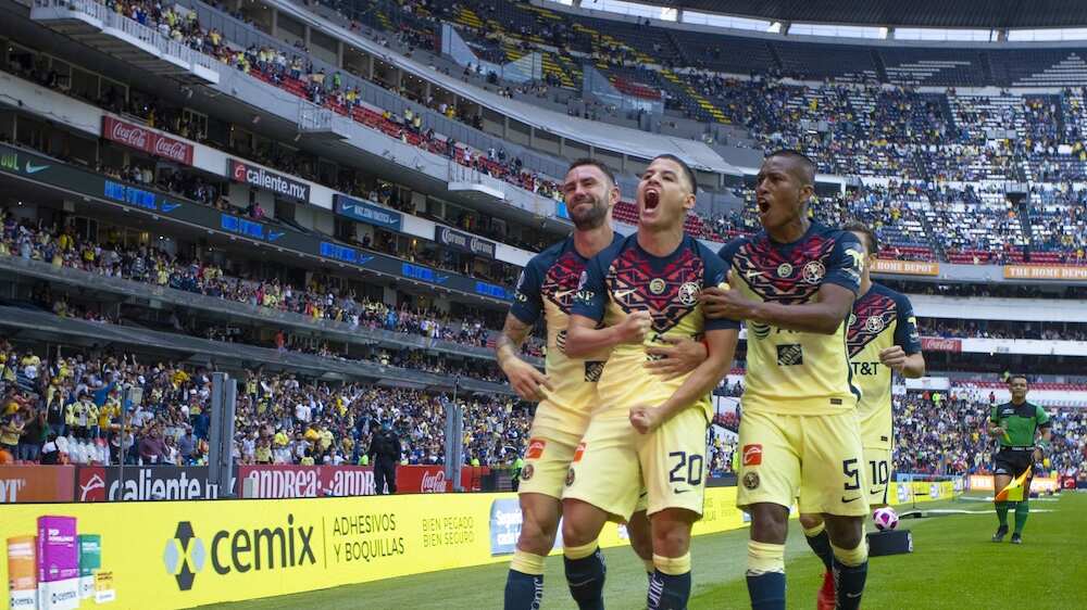 Las Águilas del América le tienen tomada a los Pumas y sacaron el triunfo en el Estadio Azteca, en el duelo de la jornada 12