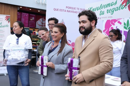 Brugada instalará 50 módulos gratuitos para envolver regalos con papel reciclado en centros comerciales de CDMX