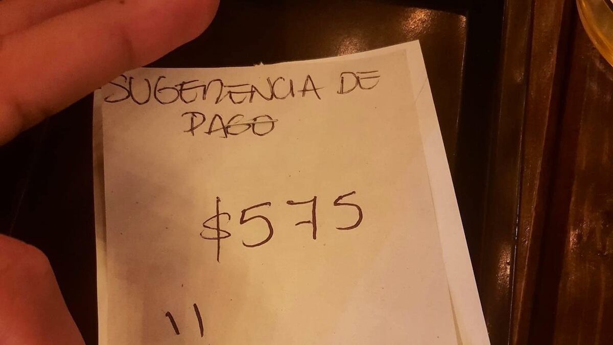 La Profeco ha especificado que no es obligatoria en restaurantes. (Especial)
