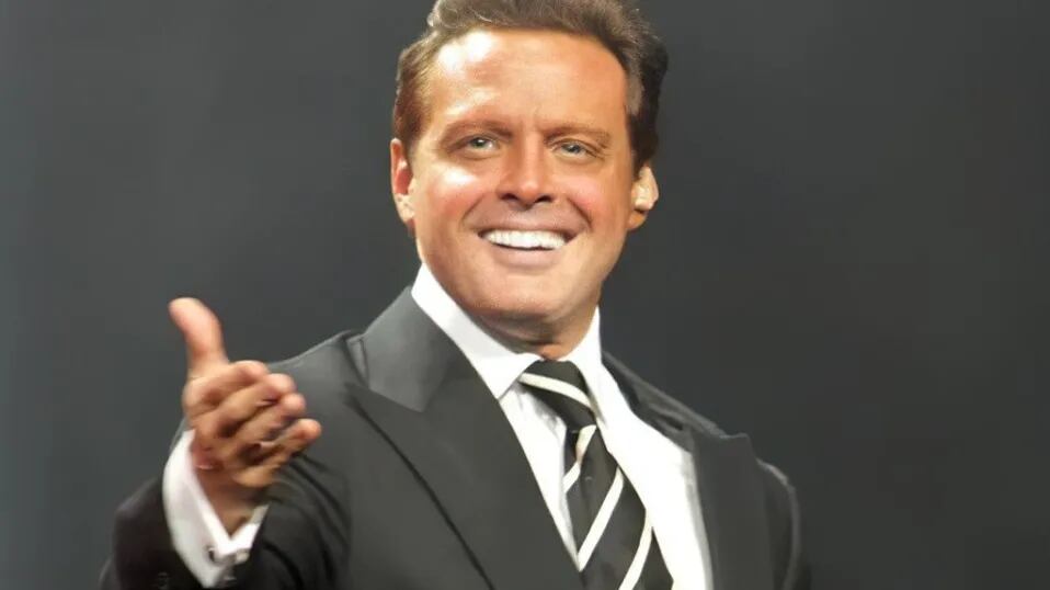 El "Sol de México" sigue dando de qué hablar fuera de los escenarios