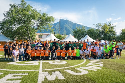 Nuevo León se prepara para el mundial con 550 canchas escolares renovadas