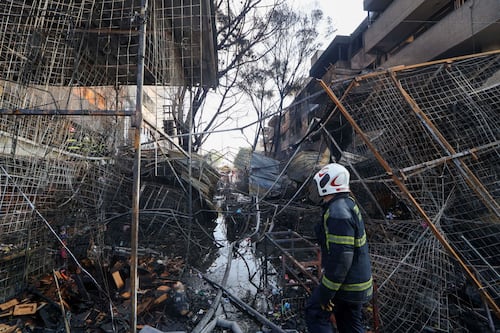 Incendio en el Mercado Sonora deja cerca de 100 locales dañados,pero sin viviendas afectadas