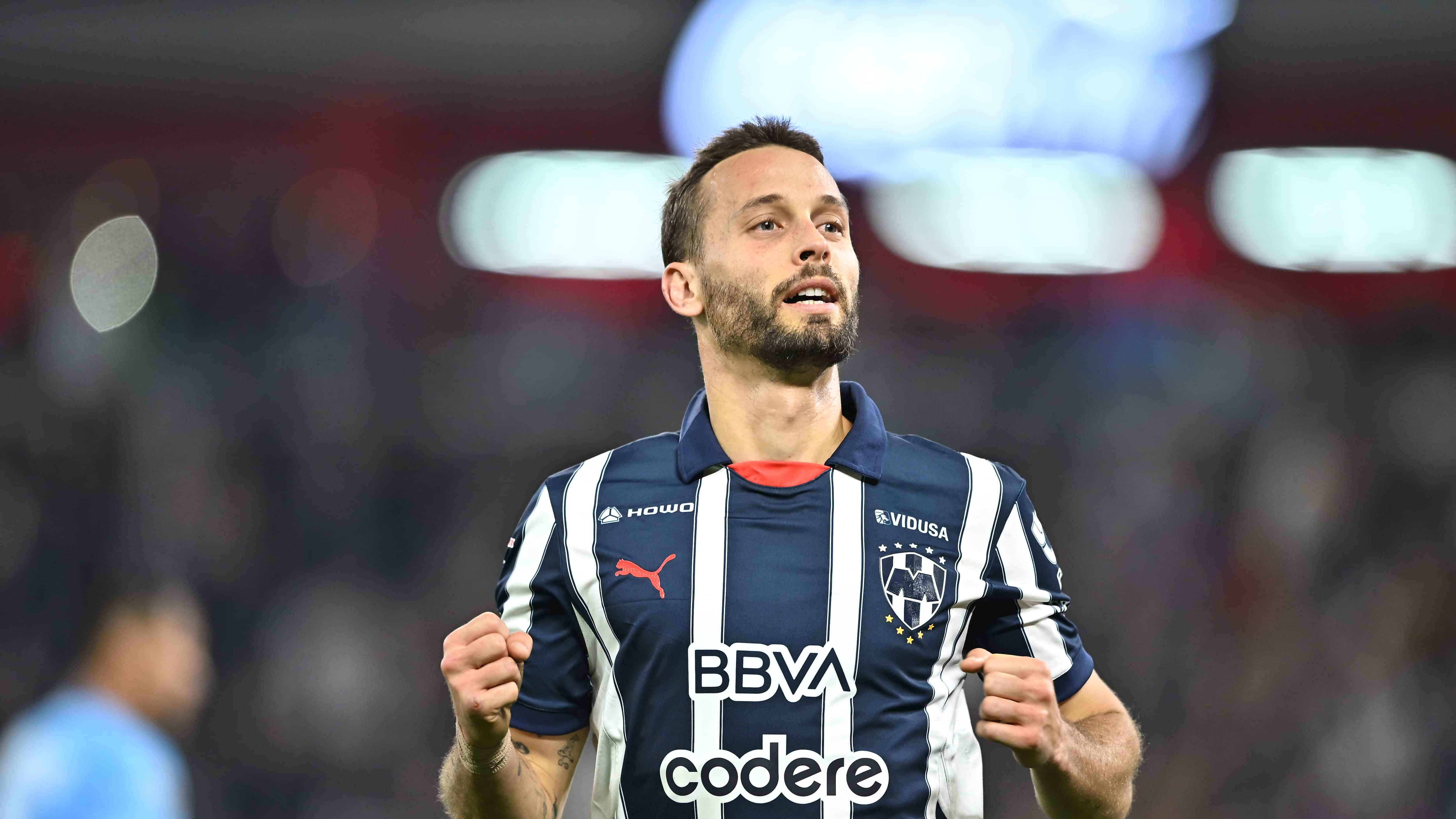 Sergio Canales se va de Monterrey