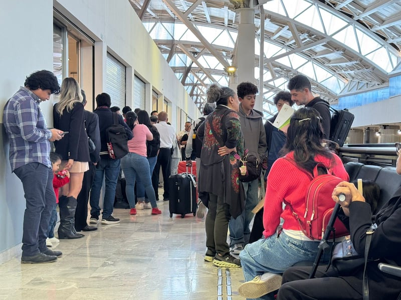 México tiene el pasaporte más caro del mundo: cuesta casi la mitad del salario mínimo mensual