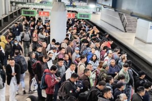 Retrasos, saturación y desesperación: así amaneció una de las líneas más usadas del Metro CDMX