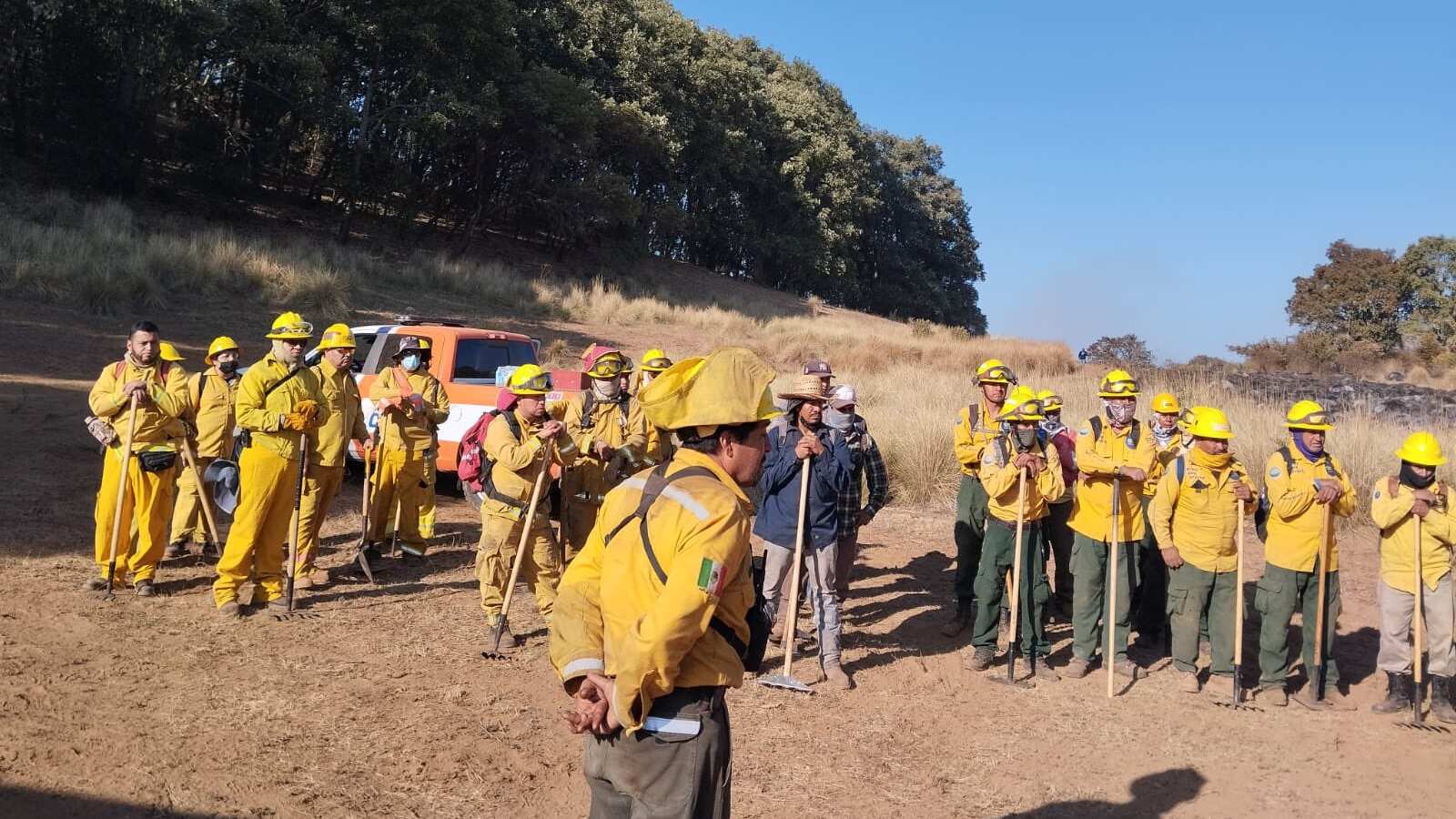 Mientras que en Yuriria y Ocampo las labores continúan.