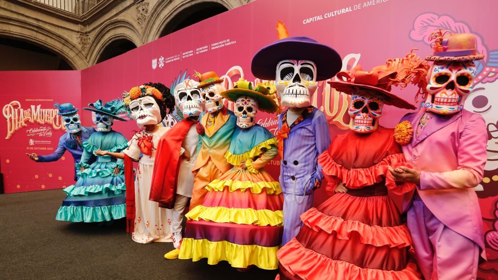 La ruta del Desfile Internacional del Día de Muertos iniciará en el Zócalo de la ciudad.