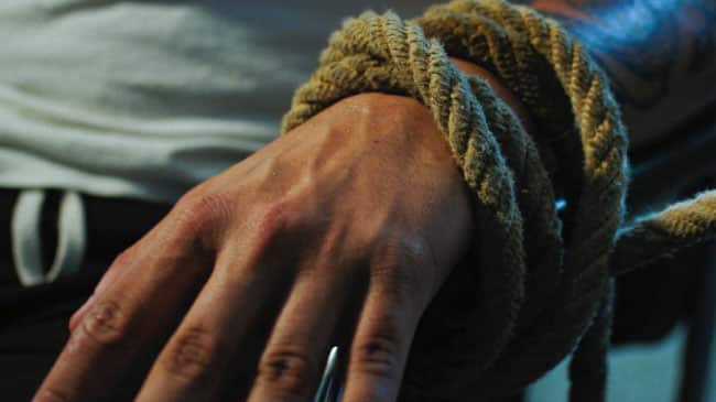 Quito: ciudadano logró desatarse y escapar de sus secuestradores.