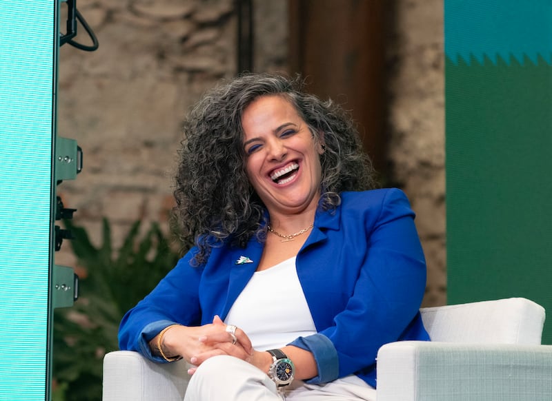 En el foro “El deporte femenil, la economía que nadie vio venir”, organizado por Caliente en la CDMX, Fernanda Sainz aseguró que la liga femenil ya supera en audiencia a otros deportes y advirtió que es momento de que las mujeres controlen la narrativa y la inversión