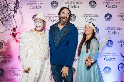 Cirque du Soleil regresó a México para presentar su nuevo espectáculo ‘Corteo’, es por ello que diversas personalidades asistieron para disfrutar del show, entre las que se encontraban Ferka, Jorge Losa, Erika Buenfil y Roger González.