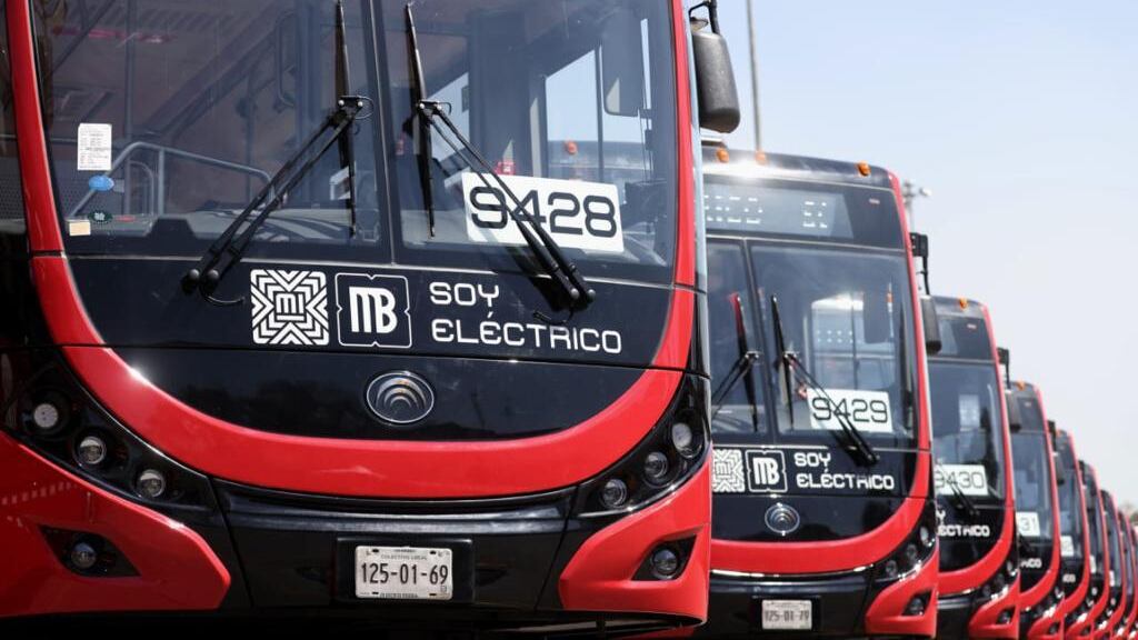 Unidades 100% eléctricas del Metrobús.