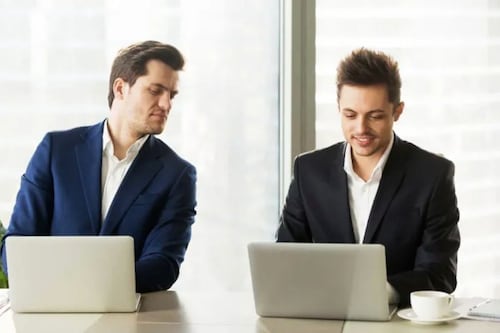 Exclusivo para hombres: ¿Envidias o te envidian?