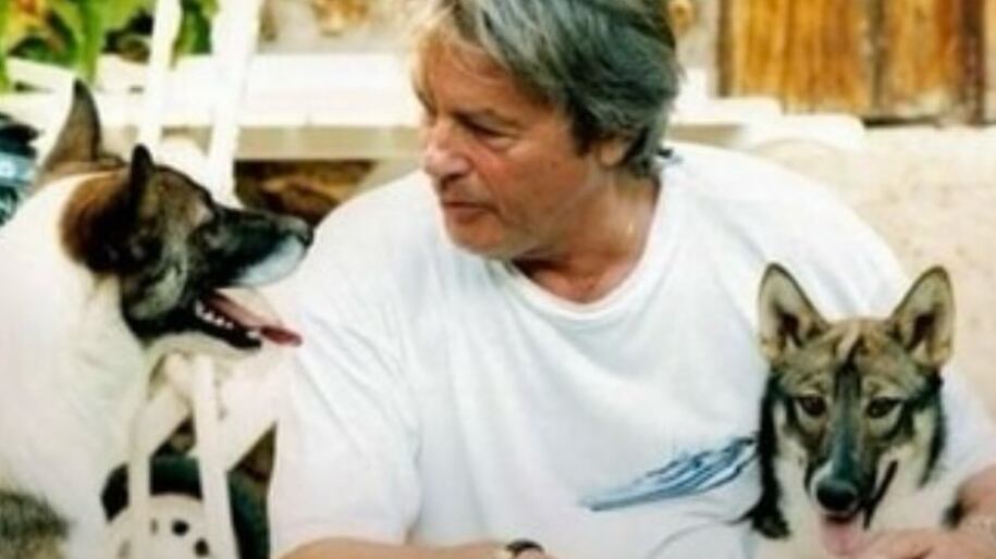 Alain Delon fue un amante de los animales.