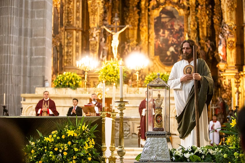 Arquidiócesis cancela procesión de Corpus Christi en CDMX por manifestaciones de la CNTE