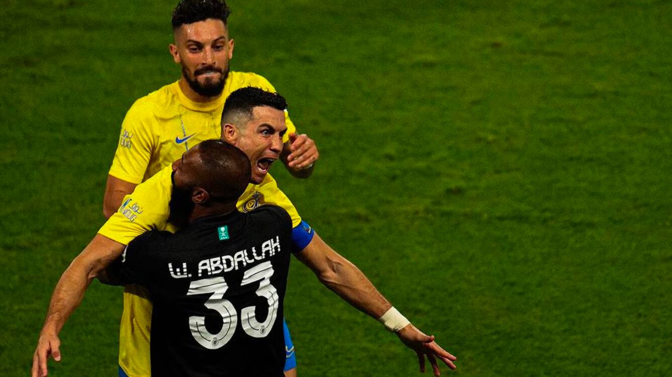 Cristiano Ronaldo volvió a marcar de tiro libre con el Al Nassr.