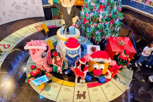 Un mundo diversión para celebrar la magia de diciembre en familia
