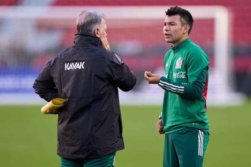 Hirving Lozano criticó el manejo de grupo de Gerardo Martino.