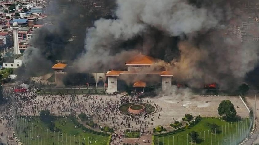 El levantamiento juvenil de Nepal pone en evidencia el descontento social frente a la corrupción, el autoritarismo y el control digital