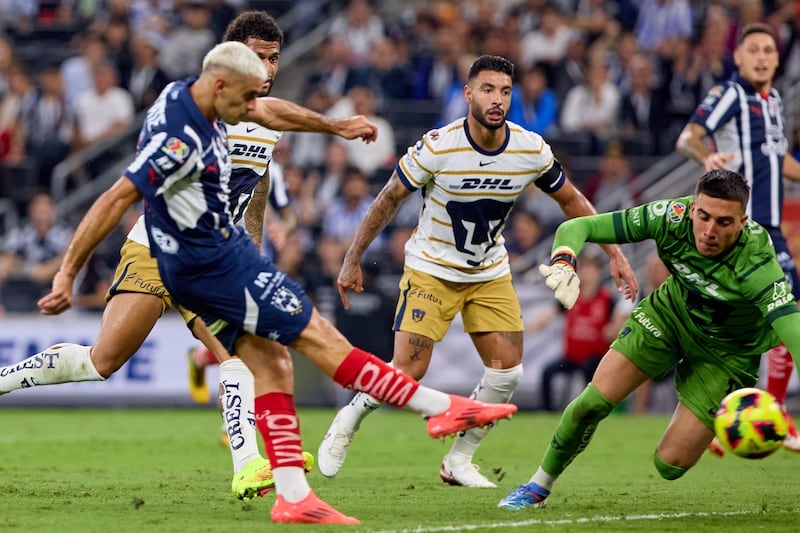 Monterrey vs Pumas