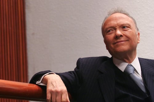 “¡Se queda!”: Sheinbaum descarta renuncia de Alejandro Gertz Manero de la FGR