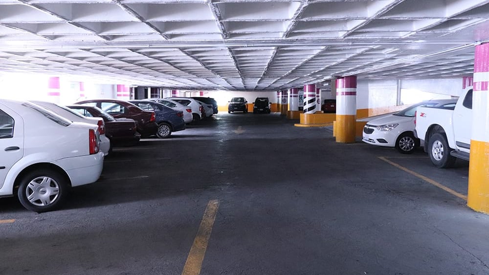 14 estacionamientos se amparan en Querétaro