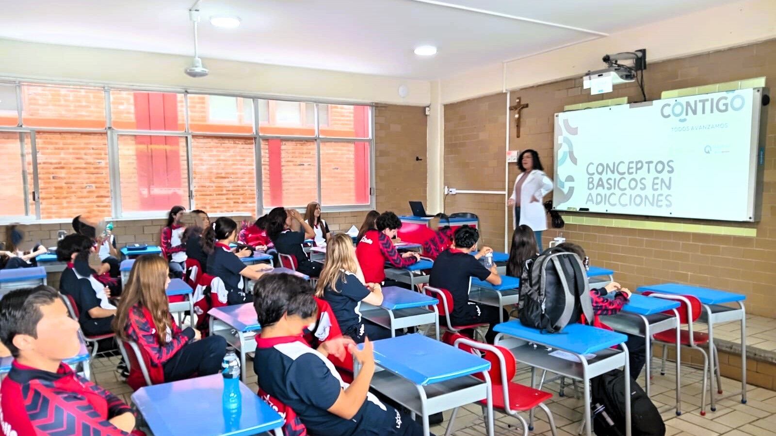 Los jóvenes recibieron información sobre el cuidado de la salud mental