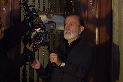 Productor de televisión Epigmenio Ibarra celebra abatimiento de ‘El Mencho’ y acusa a Calderón de fortalecerlo