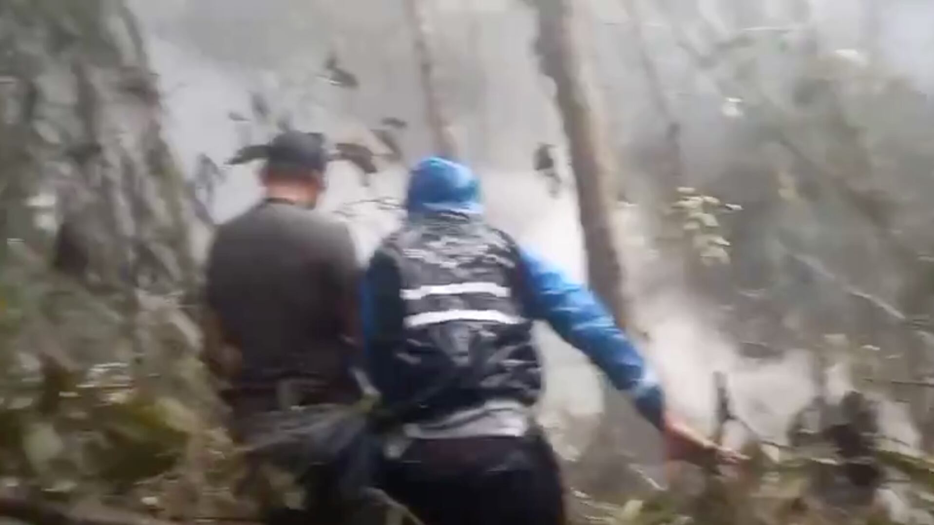 Helicóptero se cayó en la selva.