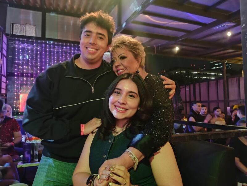 La periodista de espectáculos se encuentra feliz con la noticia.