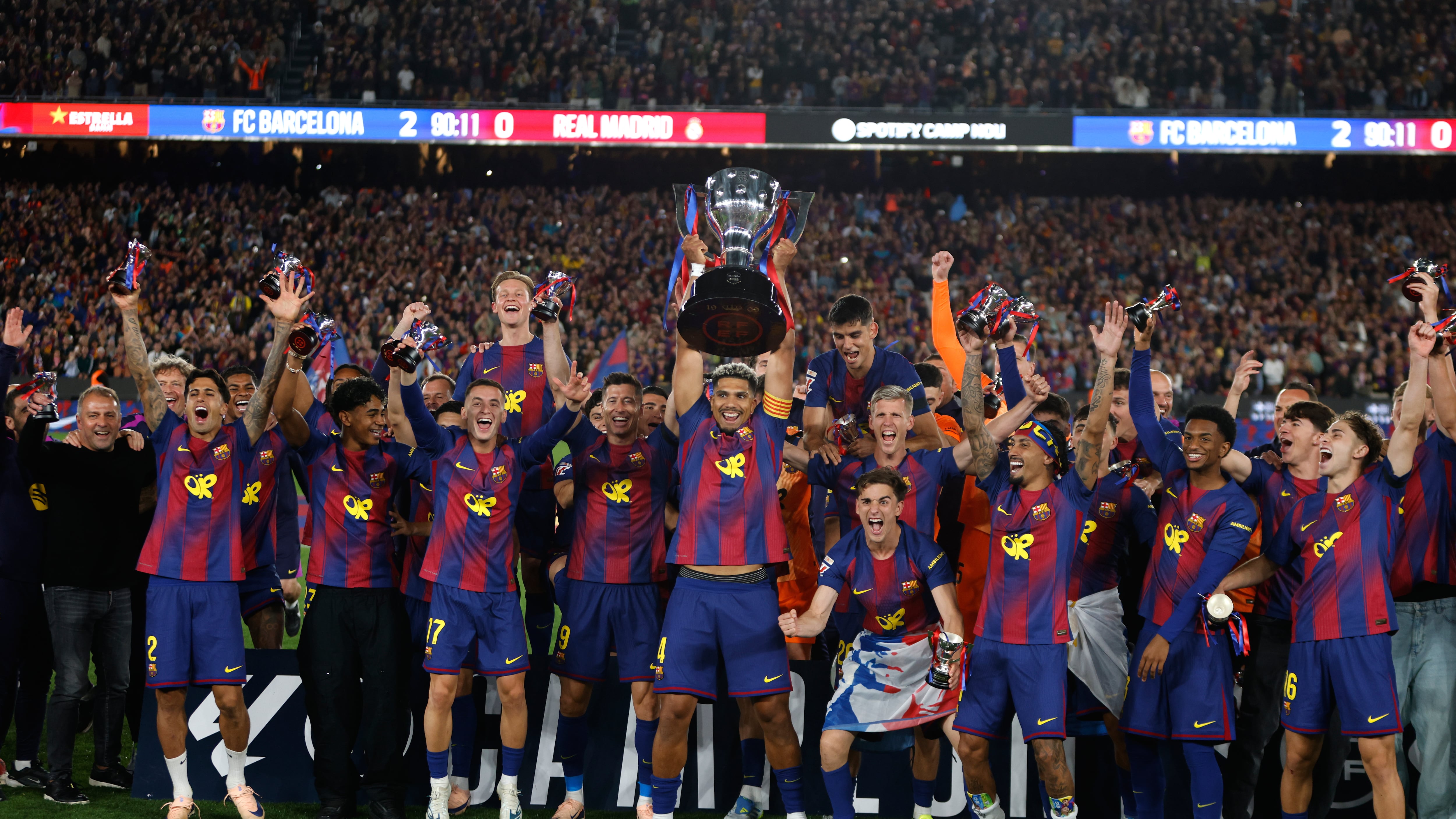 Barcelona se consagró bicampeón de liga.