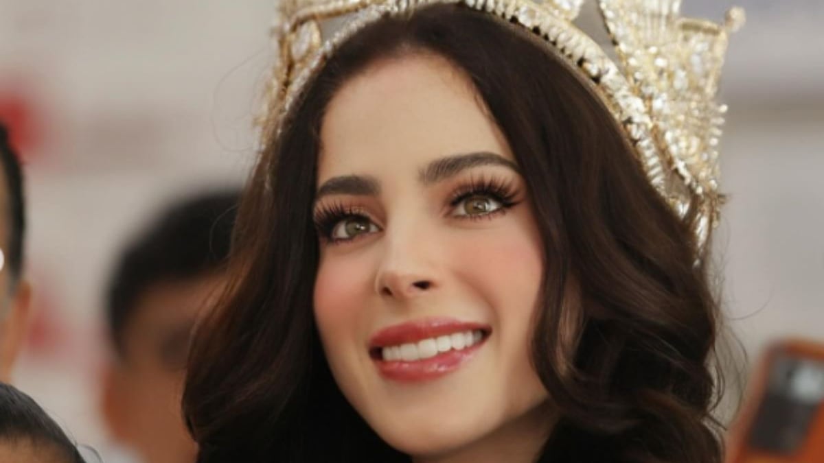 Fátima Bosch se despide de México rumbo a Miss Universo 2025 en Tailandia