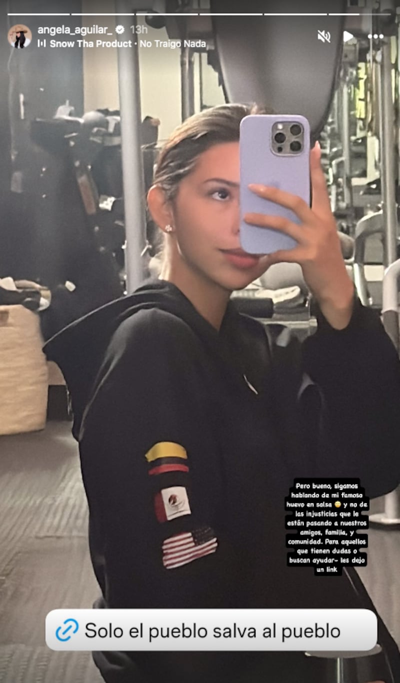 Historia de Ángela Aguilar en Instagram