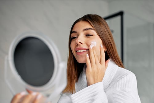 Rutina de skincare para combatir el frío y la resequedad
