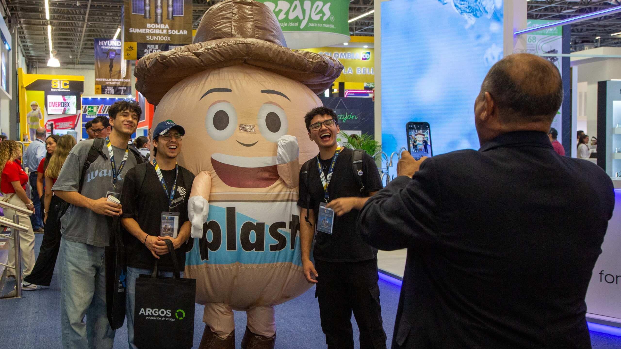 A través de nuevas estrategias buscan consolidar las bases de esta industria de acuerdo a las necesidades contemporáneas