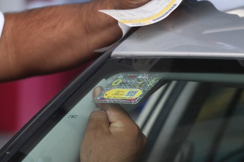 Imparable robo de hologramas de verificación; sustraen más de 300 al mes