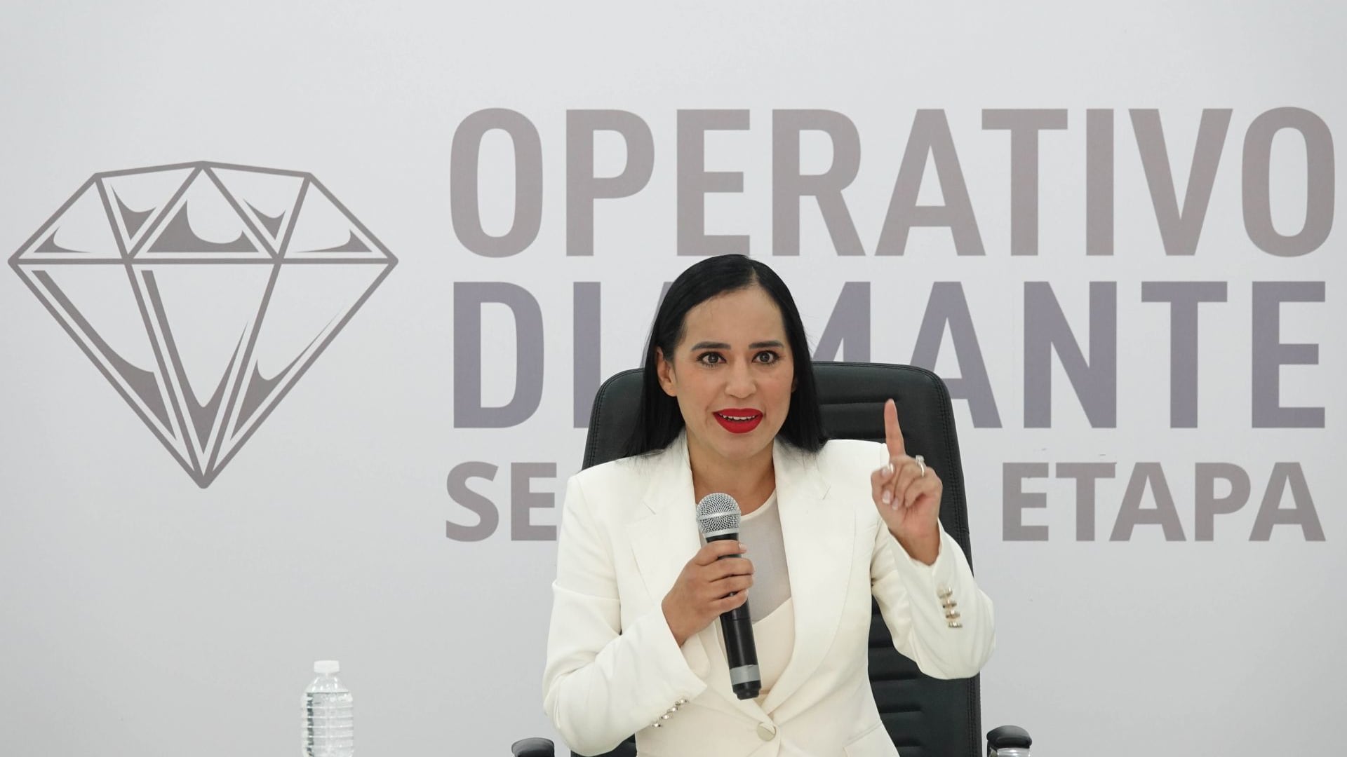 Sandra Cuevas blinda la Cuauhtémoc ante “políticos oportunistas”