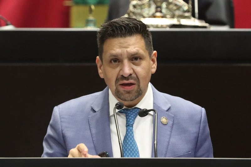 diputado Ernesto Sánchez Rodríguez