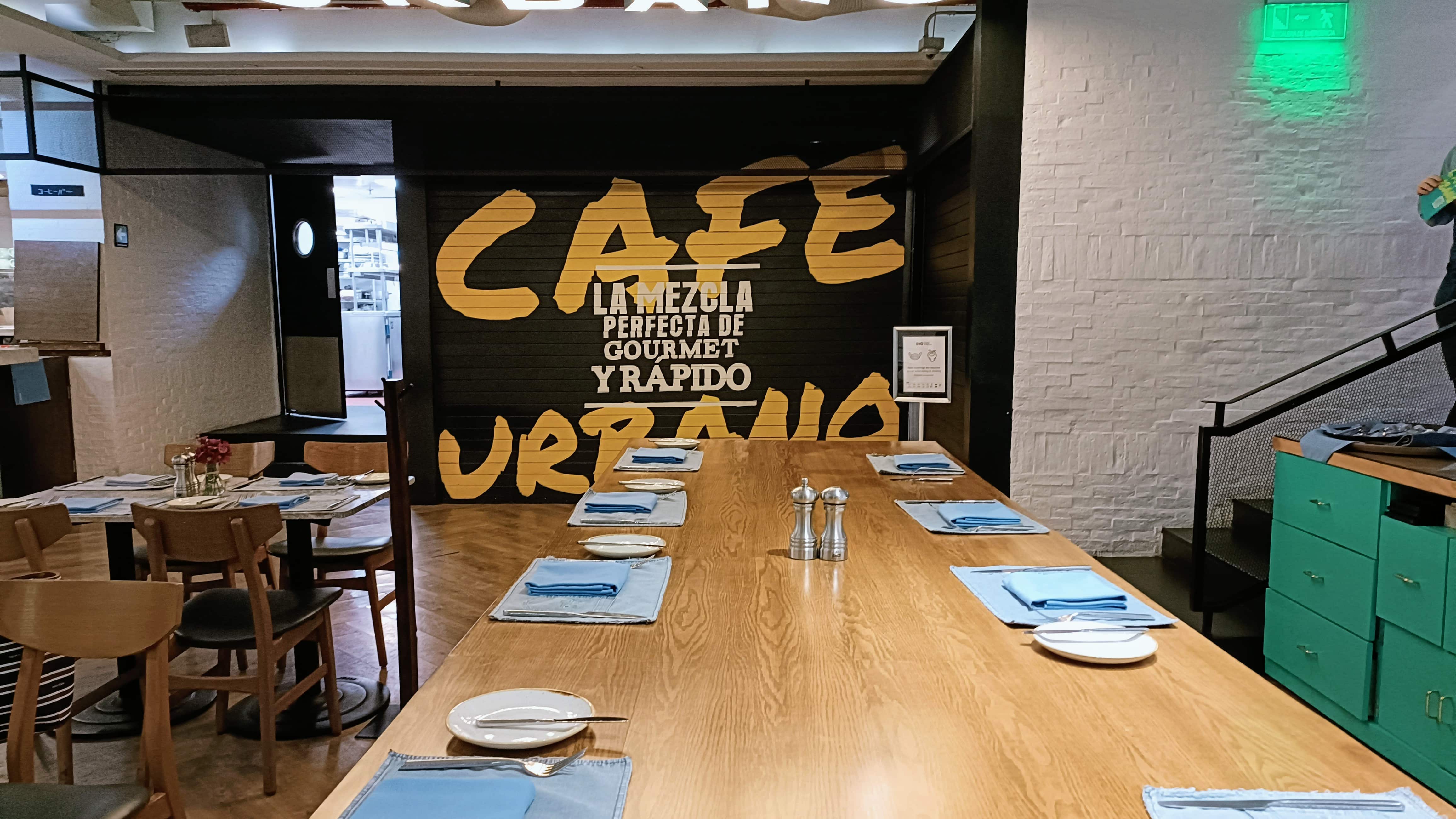 Café Urbano, dentro del hotel Presidente Intercontinental