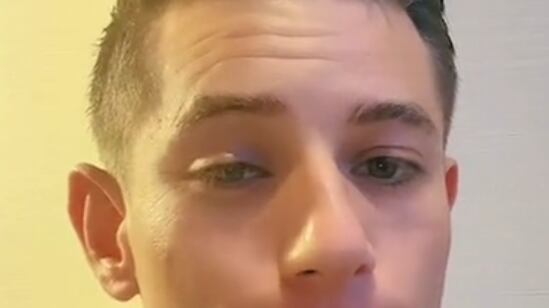 “Que padre, tan padre”: Sacerdote se vuelve una celebridad de TikTok con sus videos virales