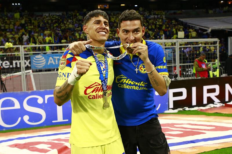 Chicote Calderón ganó su primer título con América.
