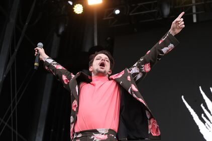 La espera terminó, este sábado 7 de octubre se lleva a cabo la nueva edición del Festival Pulso GNP en el Autódromo de Querétaro, mismo que será testigo de la presentación de Morat, Sebastián Yatra, Lasso, Gera Mx, Allison, Austin TV, entre otros artistas.