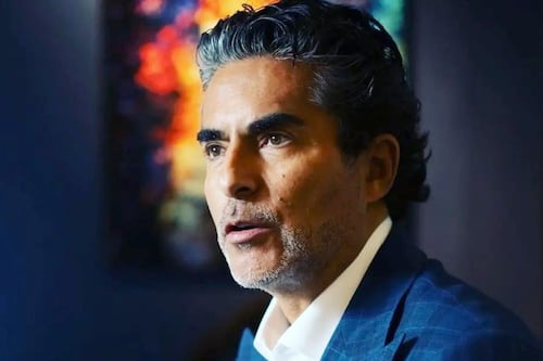 Raúl Araiza arremete contra revista que acusó a Andrea Rodríguez de despedir a su hija: “es una...”