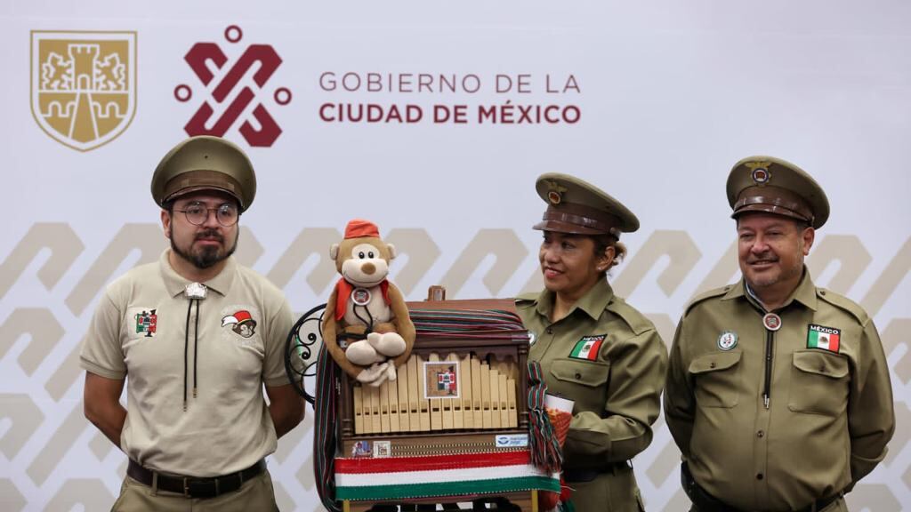 Anuncian festival del organillero en CDMX