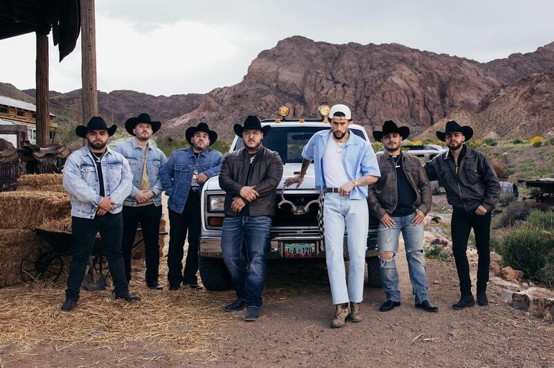 La agrupación ha logrado una gran popularidad por su fusión de norteño, cumbia y urbano.